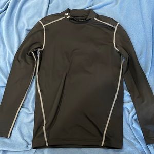 NEW Large Under Armour Dri-fit compression long sleeve